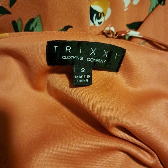 Trixxi floral dress size small 5/$25 - Picture 3 of 3
